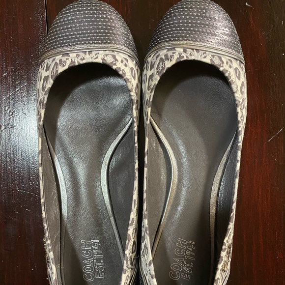 NWOT Authentic Coach Grey Leopard and Sequin Flats - Picture 2 of 9